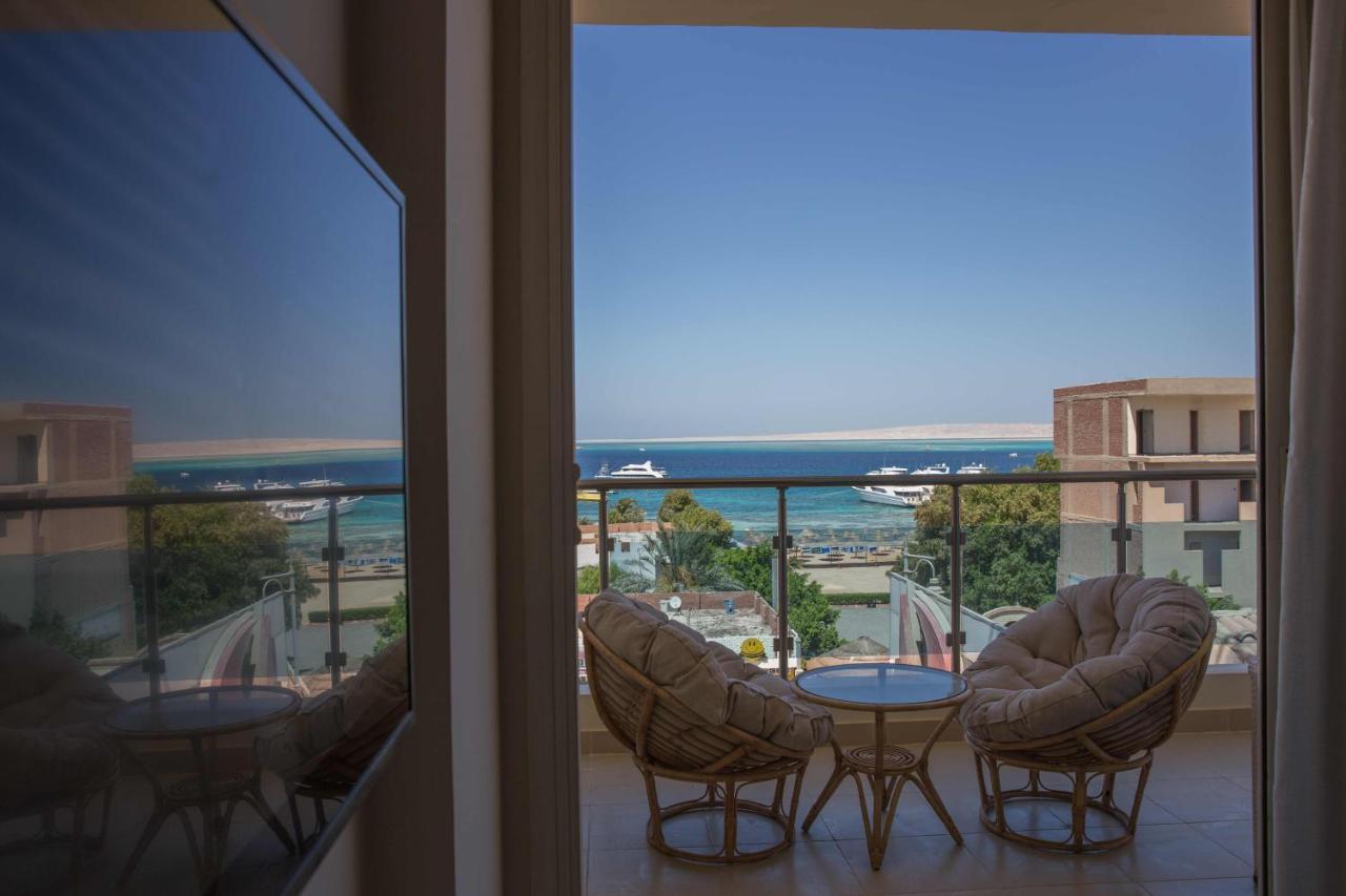 Redcon Suites Hurghada Exterior photo