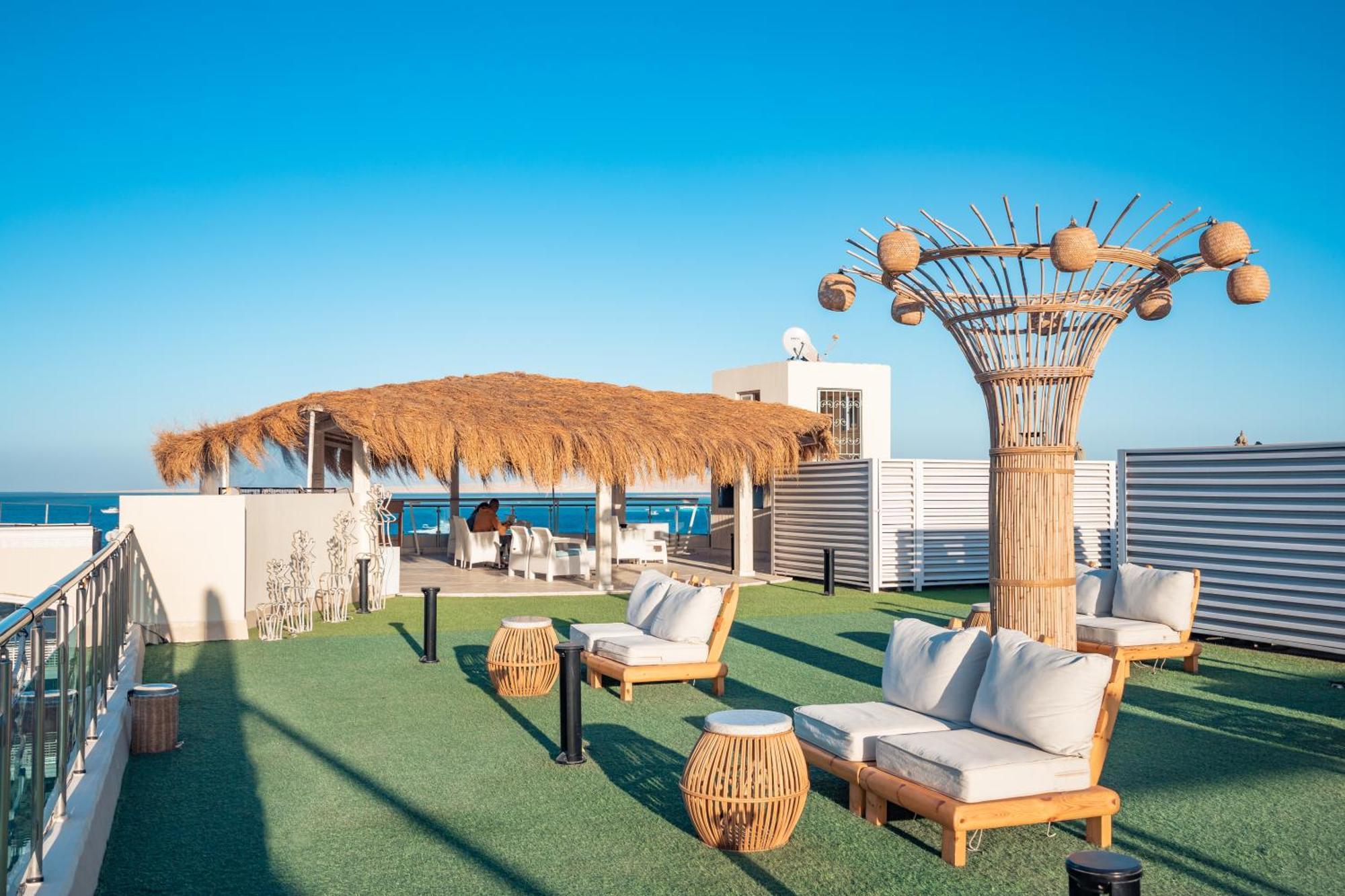 Redcon Suites Hurghada Exterior photo